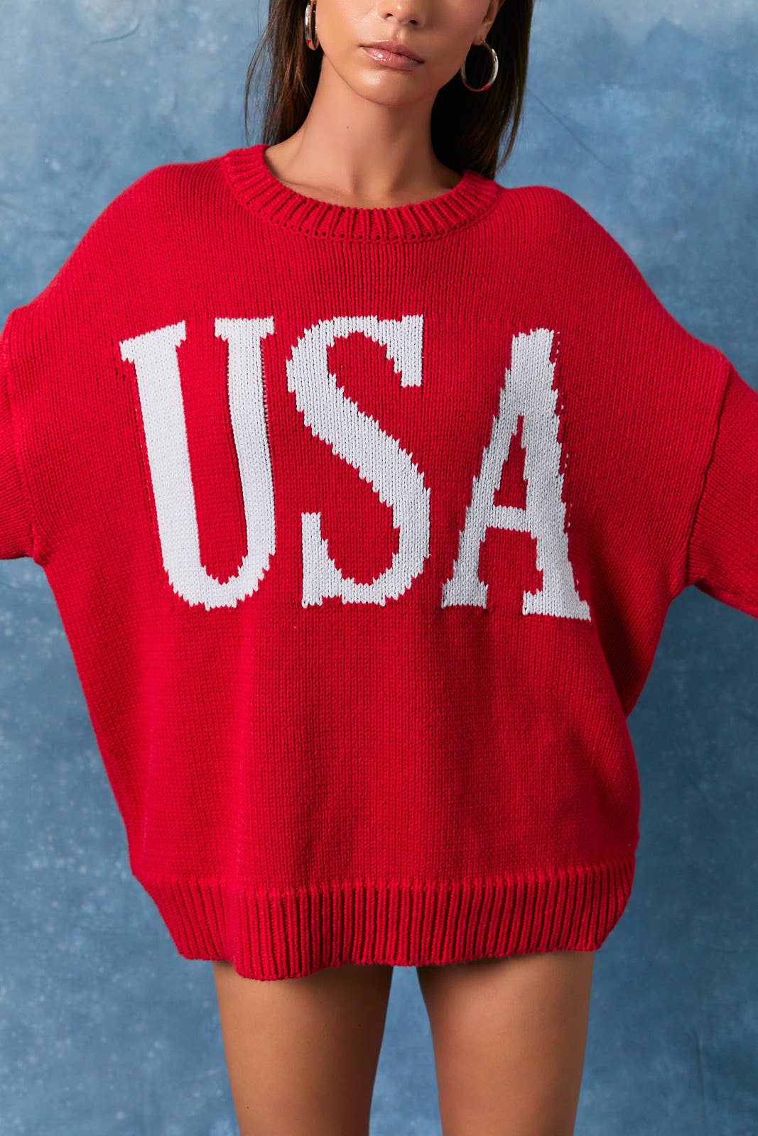 ROUND NECK OVERSIZED SWEATER TOP