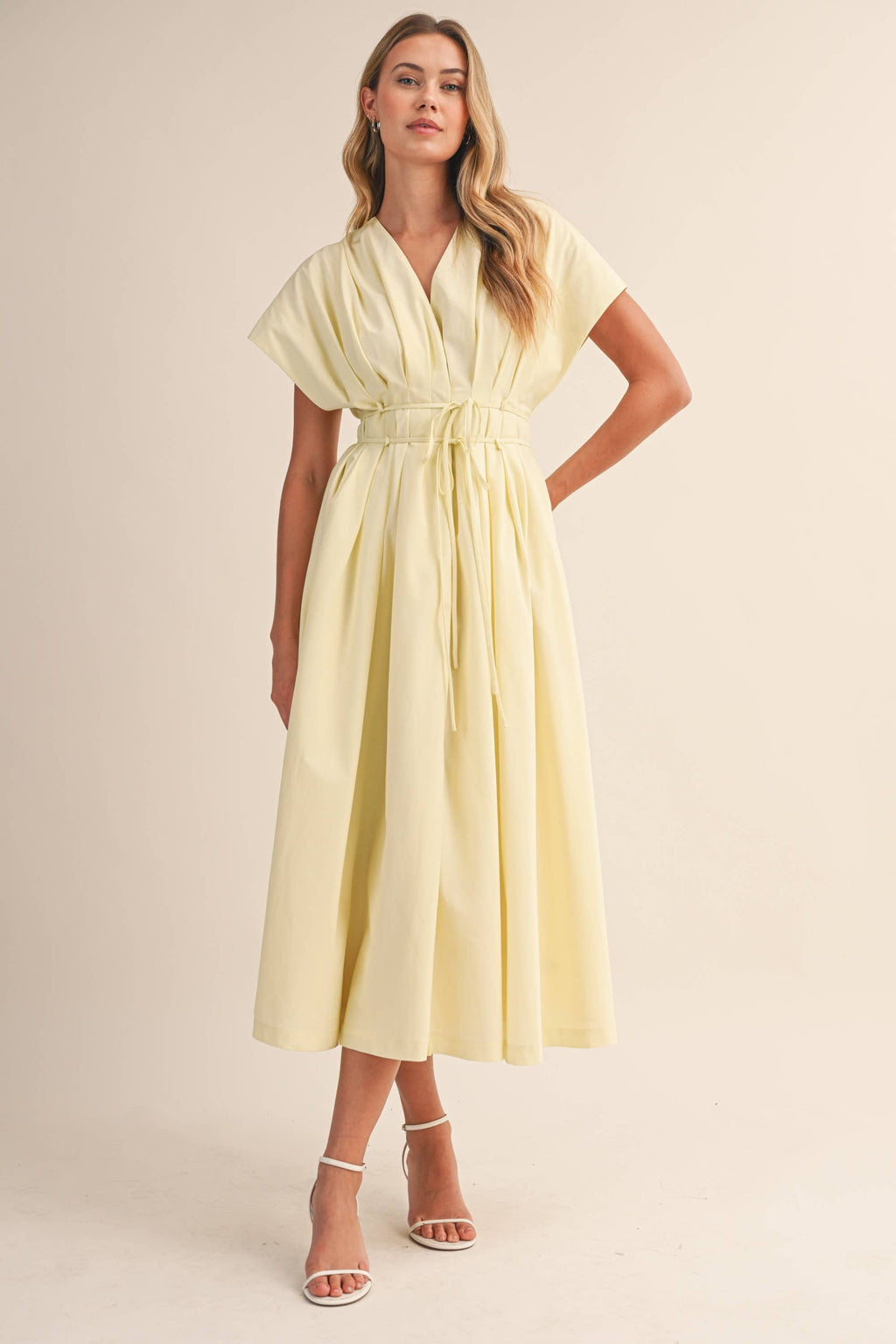 POPLIN SHORT SLV PLEATED DETAIL BELTED MAXI DRESS